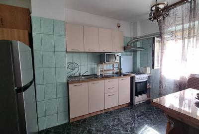 Apartament cu 2 camere decomandat în Iancului