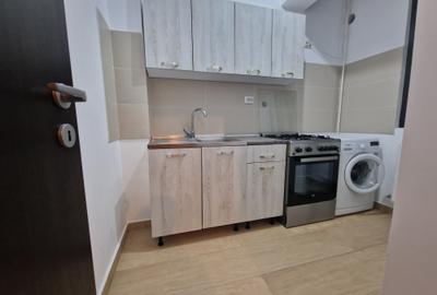 Garsonieră decomandată, mobilată în Nicolina - 4