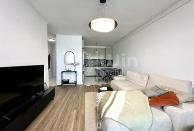 Apartament cu 2 camere semidecomandat, mobilat în Între Lacuri