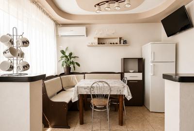 Apartament cu 3 camere decomandat în Dacia - 4