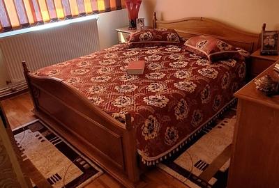 Apartament cu 3 camere decomandat în Exterior Vest - 2