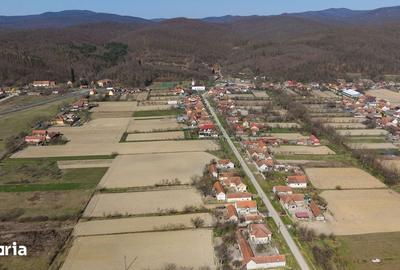 Teren de 2970 mp, în Mașloc - 15