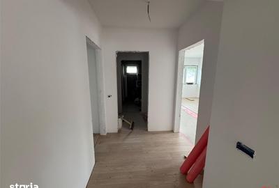 Spațiu comercial, de 98 mp, în Central