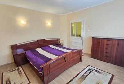 Casă individuală cu 7 camere cu Teren 1384 Mp în Vest - 24