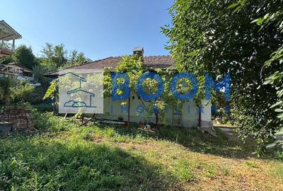 Casă cu Teren 1300 Mp în Goranu