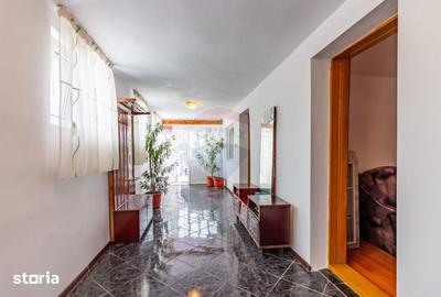 Casă cu 5 camere cu Teren 1842 Mp în Șotânga - 8