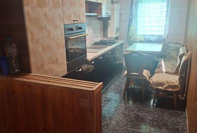 Apartament cu 2 camere decomandat în Centrul Civic - 2