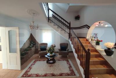 Casă cu 1 camere cu Teren 2000 Mp în Rădăuți - 1
