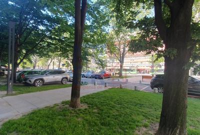 Apartament cu 4 camere decomandat în Romană - 12