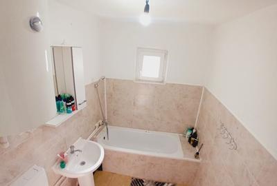 Apartament cu 2 camere decomandat în Mătăsari - 3
