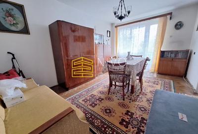 Apartament cu 2 camere semidecomandat în Aleea Carpați