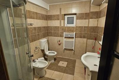 Casă cu 6 camere cu Teren 900 Mp în Aroneanu - 9