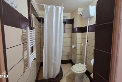 Casă cu Teren 302 Mp în Sânmartin