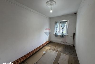 Apartament cu 3 camere în Sud