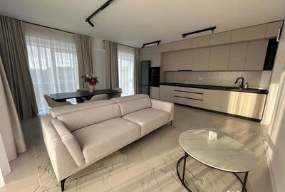 Apartament cu 3 camere semidecomandat în Copou