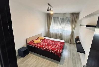 Apartament cu 2 camere decomandat în Obor