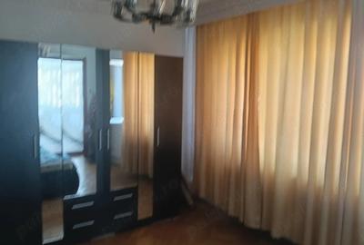 Apartament cu 4 camere semidecomandat în Central - 6