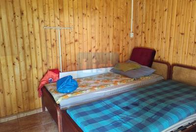 Casă cu 6 camere cu Canalizare în Turnătorie - 4