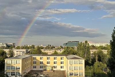 Apartament cu 3 camere semidecomandat în Drumul Taberei