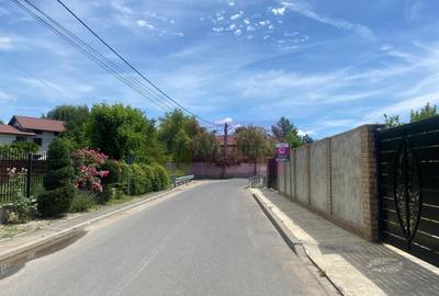 Casă cu 4 camere în Central - 2