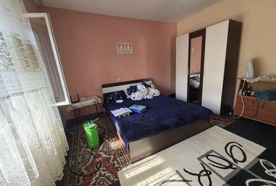 Casă cu 4 camere în Oinacu