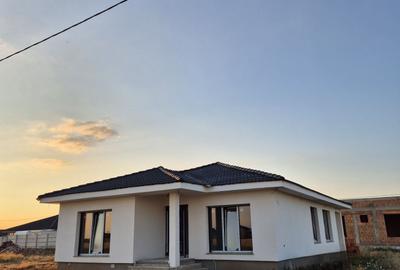 Casă cu 4 camere în Sântandrei - 5