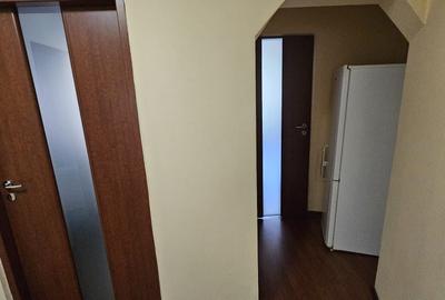 Apartament cu 2 camere decomandat în Central - 2