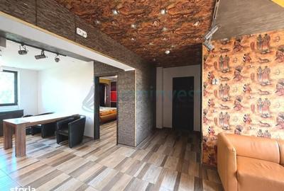 Apartament cu 4 camere decomandat în Central