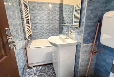 Apartament cu 2 camere semidecomandat în Mircea cel Bătrân