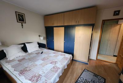 Apartament cu 3 camere decomandat în Sebastian