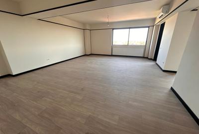 Apartament cu 2 camere semidecomandat în Exterior Est