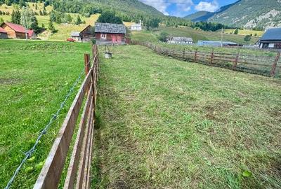Teren Construcții intravilan de 520 mp, în Trei Fântâni