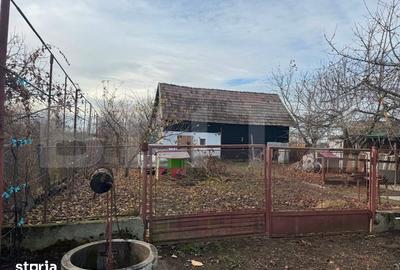 Casă cu 3 camere cu Teren 4348 Mp în Craidorolț