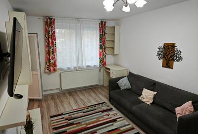 Apartament cu 2 camere decomandat în Rahova