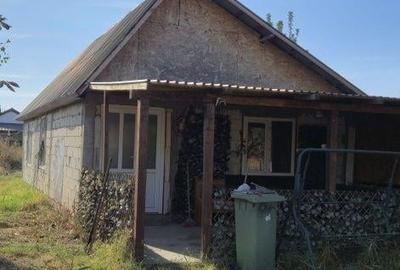 Casă individuală cu 3 camere cu Teren 850 Mp în Leamna de Jos