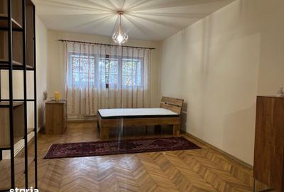Casă cu 3 camere cu Teren 250 Mp în 1 Mai
