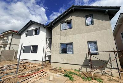 Duplex cu 4 camere cu Canalizare în Moșnița Nouă - 3