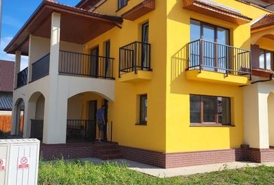 Garsonieră decomandată, mobilată în Cristian - 2