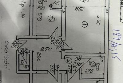 Apartament cu 3 camere decomandat în Central