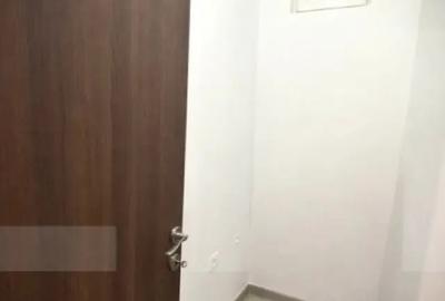 Apartament cu 2 camere nedecomandat în Central