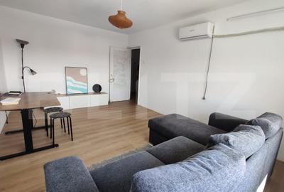 Apartament cu 3 camere decomandat, mobilat în Decebal