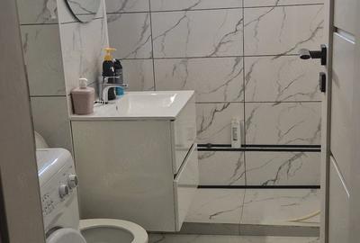 Apartament cu 3 camere decomandat în Central - 3