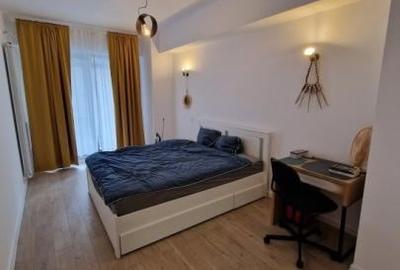 Apartament cu 2 camere semidecomandat, mobilat în Splaiul Independenței