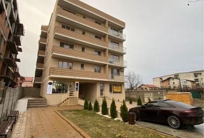 Apartament cu 3 camere decomandat în Băneasa - 1