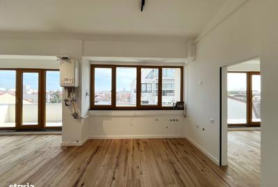 Apartament cu 2 camere semidecomandat în Grivița