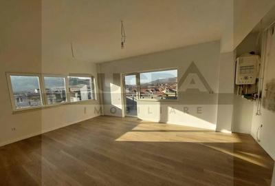 Apartament cu 3 camere semidecomandat în Baciu