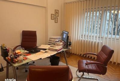 Apartament cu 3 camere în Centrul Civic - 18