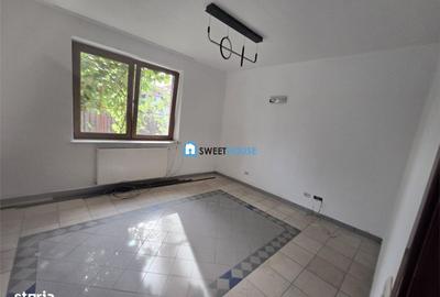 Casă cu 4 camere în Sâmbăta de Jos - 2