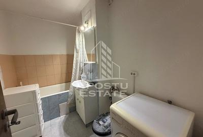 Apartament cu 2 camere semidecomandat în Bucovina