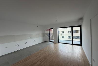 Apartament cu 2 camere decomandat în 13 Septembrie
